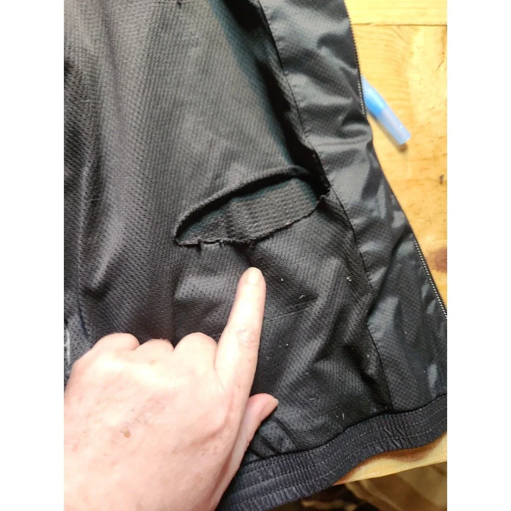 Men's Adidas Essential Black Windbreaker With Mesh Lining, Sz M.